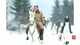 VIDEO: Makna di Balik Foto Berkuda Kim Jong-un