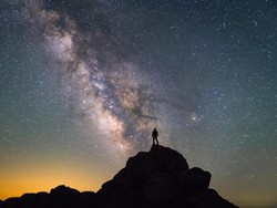 Teori Big Bang: Pengertian, Penemu, dan Proses Terbentuknya