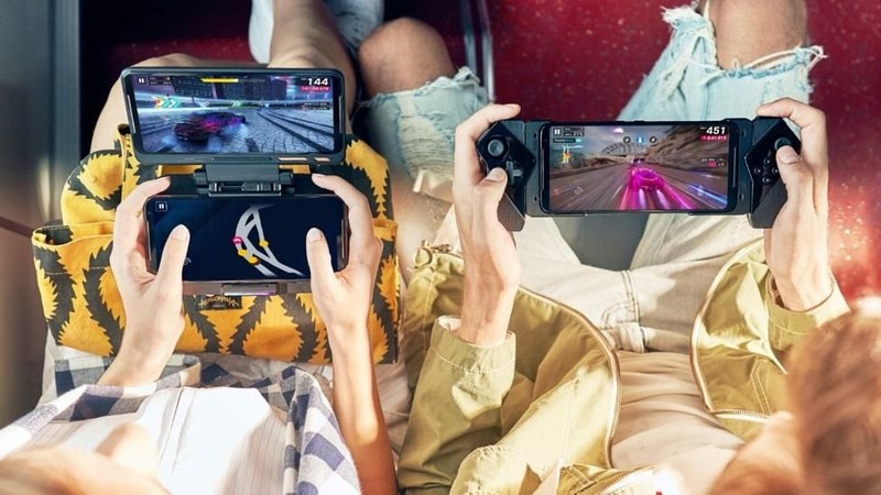 Hampir semua pengguna smartphone adalah seorang gamer.