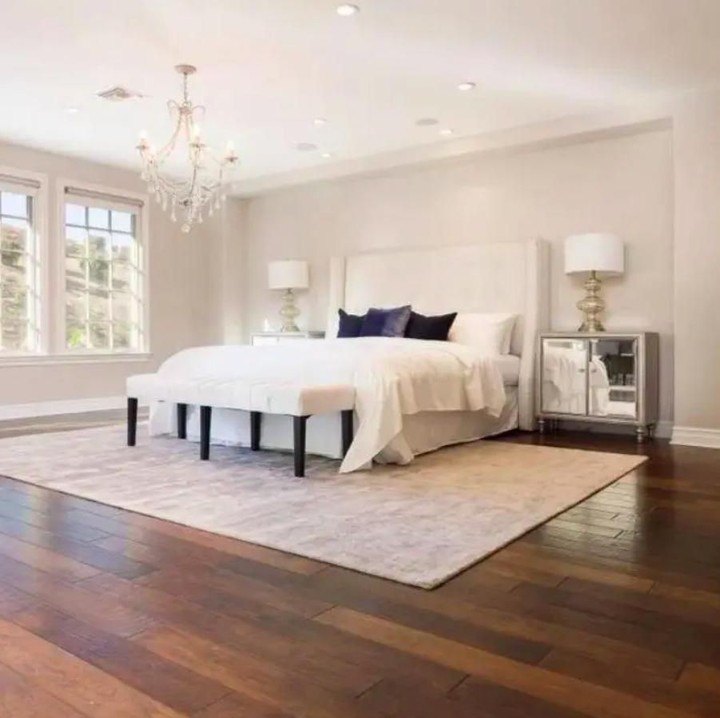Rumah ini juga memiliki 6 kamar tidur, Bun. (Foto: Homes and Property)