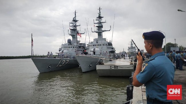 KSAL memberi tenggat 1 bulan ke Pusat Hidografi dan Oseanografi TNI AL untuk mengusut asal negara Seaglider yang ditemukan di Selayar.