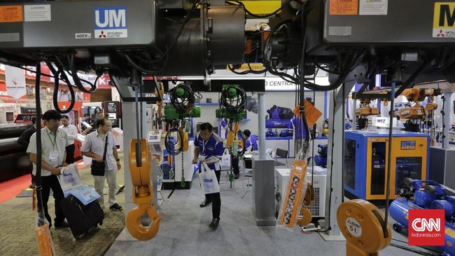 Kemenkeu mencium sinyal pemulihan ekonomi dalam negeri dari indikator Purchasing Managers' Index (PMI) manufaktur yang kembali naik pada Agustus kemarin.