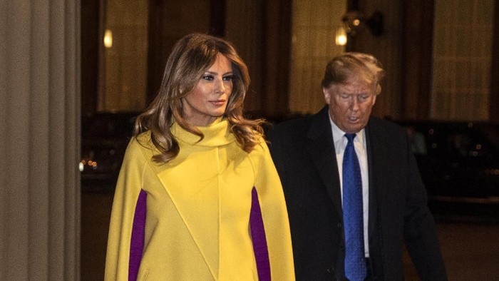 PARIS, FRANCE - MARCH 03: A model walks the runway during the Valentino show as part of the Paris Fashion Week Womenswear Fall/Winter 2019/2020 on March 03, 2019 in Paris, France. (Photo by Pascal Le Segretain/Getty Images)