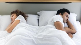 7 Penyebab Rasa Sakit saat Berhubungan Seksual pada Pria
