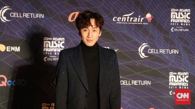 Untuk pertama kalinya, aktor Lee Kwang-soo mendapatkan tawaran peran utama dalam drama Korea baru dengan genre fantasi bertajuk Hero.
