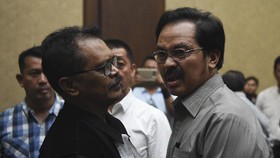 Anak Buah Eks Gubernur Kepri Akui Jadi Perantara Gratifikasi