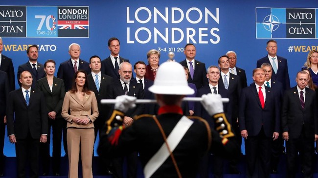 Ukraina memiliki sederet alasan kuat untuk kekeh masuk menjadi anggota NATO.