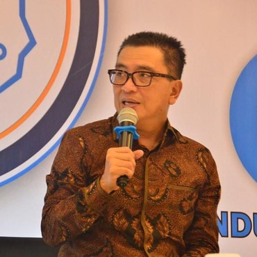 Tak Terima Dinonaktifkan dari Dirut TVRI, Helmy Yahya: Save TVRI!