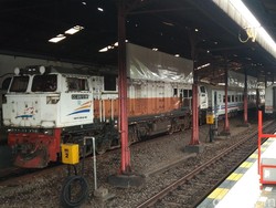 Imbas Banjir Jakarta, Kereta Api di Cirebon Alami Keterlambatan
