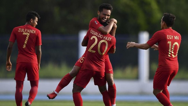 Kondisi ruang ganti Timnas Indonesia saat menghadapi Laos pada laga terakhir Grup B SEA Games 2019 di Stadion Imus Granstand.