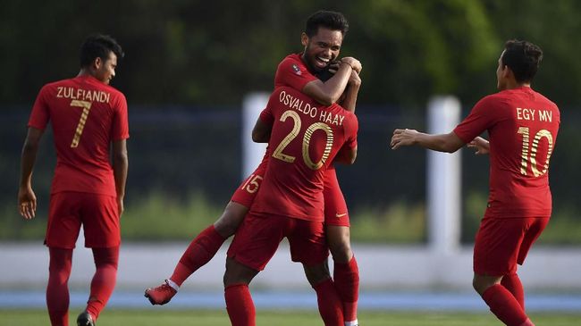 6 Fakta Menarik Usai Timnas Indonesia ke Semifinal SEA Games Timnas Indonesia berhasil lolos ke semifinal SEA Games 2019 usai menang telak 4-0 atas Laos pada laga terakhir Grup B di Stadion Imus Grandstand, Kamis (5/12).