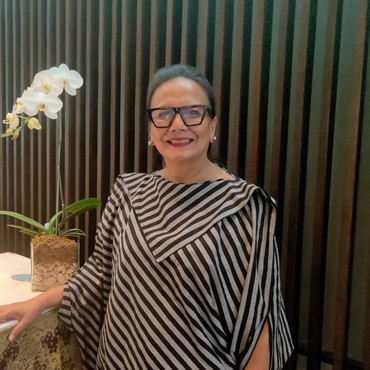 Cerita di Balik Pernikahan Diam-diam Christine Hakim di Makkah, Alasannya...