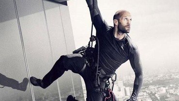 Aksi Jason Statham Jadi Pembunuh di 'The Mechanic Resurrection'