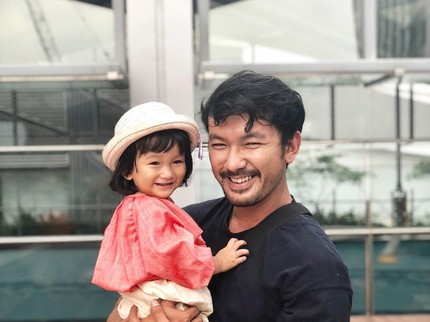 7 Foto Menggemaskan Salma dan Sang Ayah, Rio Dewanto