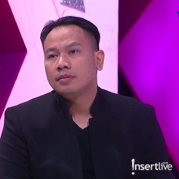 Beda Nasib Vicky Prasetyo Menduda, Ibunda Lepas Status Janda