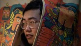 FOTO: Cerita Pacar Bayaran untuk Perempuan di China Di berbagai penjuru China, para remaja pria menghabiskan waktu berjam-jam untuk memadu kasih lewat jagad maya dengan perempuan yang membayar mereka.