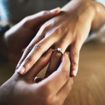 3 Shio Ini Diprediksi Cocok untuk Menikah & Jadi Kaya Raya di 2021