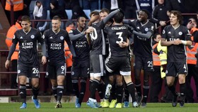 Hasil Liga Inggris: Leicester Jaga Jarak dengan Liverpool