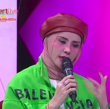 Cerita Kelam di Balik Pernikahan Angel Lelga dan Vicky Prasetyo