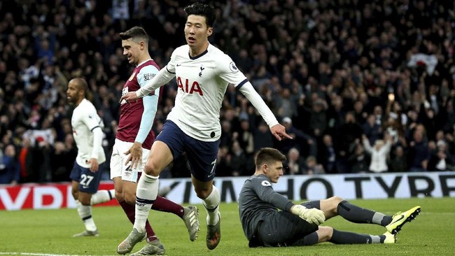 Putra Jose Mourinho ternyata sudah lebih dulu memberikan julukan Sonaldo jauh sebelum Son Heung-Min mencetak gol fenomenal mirip gol Ronaldo Nazario.