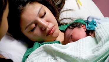 img-title Lahirkan Anak Pertama, Ini Dia Nama Putri Ariska Putri Pertiwi