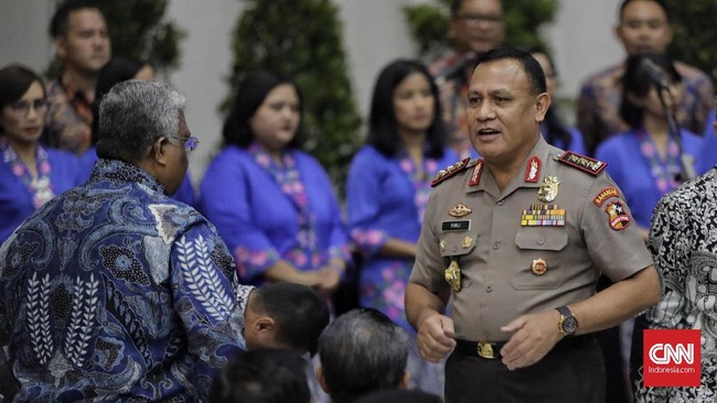 Ketua KPK Firli Bahuri mengklaim sudah tak punya jabatan apapun di Polri meski pada 6 Desember lalu sempat dimutasi sebagai Analis Kebijakan Utama Baharkam.