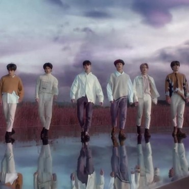 Lirik Lagu God's Menu - Stray Kids