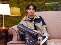 Akting Depresi, Ari Irham Mengurung Diri di Kamar