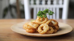 5 Resep Cumi Goreng Tepung ala Restoran, Pakai Saus Asam Manis sampai Saus Tiram