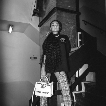 Terpopuler: Agnez Mo Tiba di Indonesia hingga Vokalis Roxette Meninggal Dunia