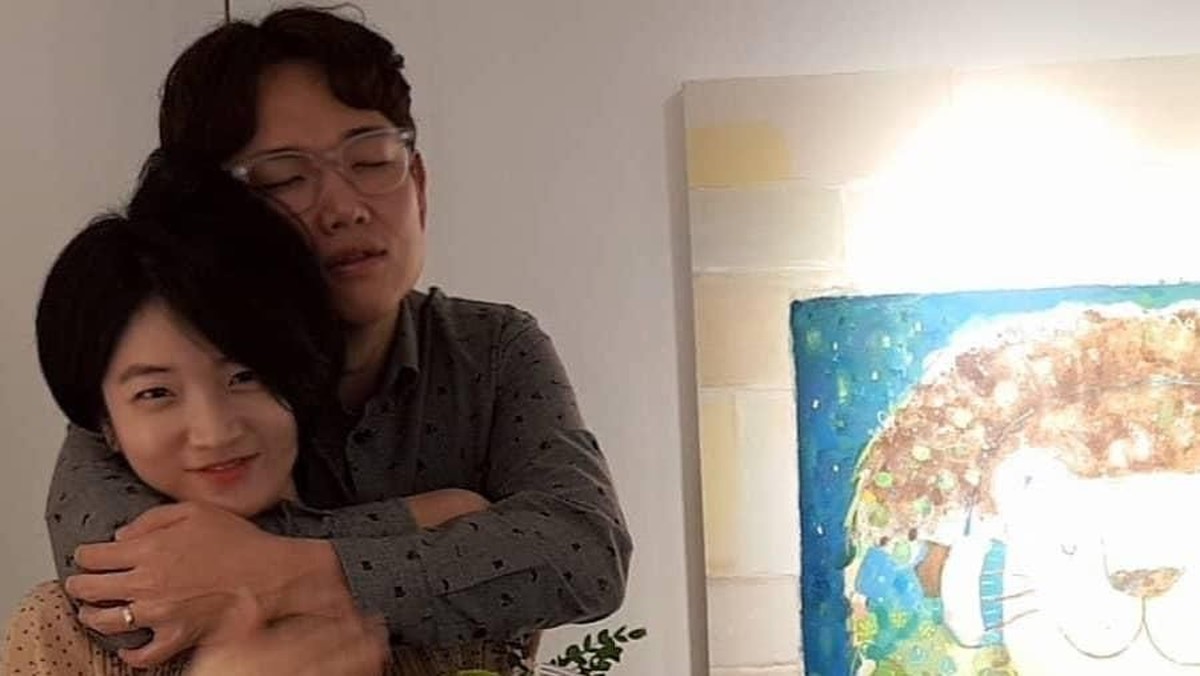 Tujuh bintang Korea Selatan berikut ini memiliki pasangan suami yang paling romantis dan perhatian&period; Ada siapa saja&quest;