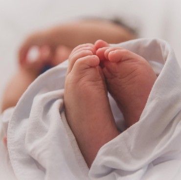 Lahirkan Bayi Hasil Donor Sperma, Wanita Ini Terkejut karena Melahirkan Anak Orang Asing