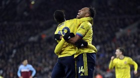 FOTO: Arsenal Bangkit di Markas West Ham