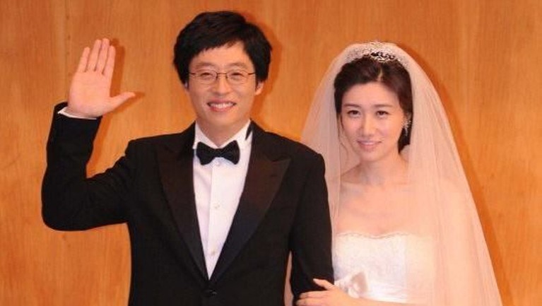 Tujuh bintang Korea Selatan berikut ini memiliki pasangan suami yang paling romantis dan perhatian. Ada siapa saja?