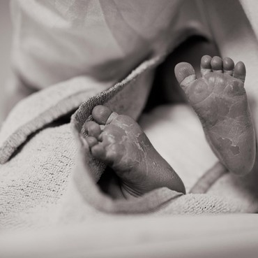 Kisah Viral Bayi 15 Bulan Nyaris Lumpuh, Hati-hati Saat Cium Bayi