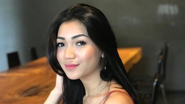 Dikaitkan dengan Isu Pramugari Garuda, Begini Penjelasan Adik Kriss Hatta