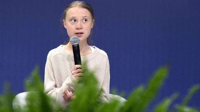 Aktivis lingkungan asal Swedia, Greta Thunberg, menyumbangkan Rp1,6 miliar untuk membantu penanganan pandemi Covid-19 di kawasan Amazon, Brasil.