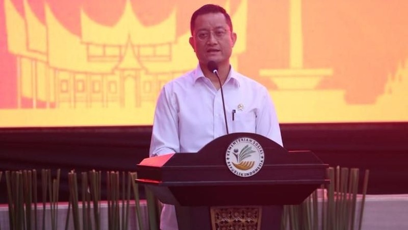 Menteri Sosial Juliari P. Batubara mengatakan ASN di lingkungan Kementerian Sosial wajib menerapkan pancasila yang dicerminkan dari semua produk.