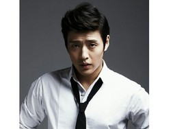 Kang Ha Neul Dikabarkan Pacari Aktris Musikal Lee Tae Eun