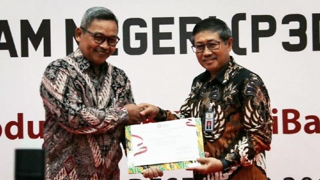 Kementerian PUPR mendapat apresiasi P3DN atas raihan TKDN tertinggi kategori K/L. Semakin tinggi capaian TKDN, semakin berkurang ketergantungan impornya.