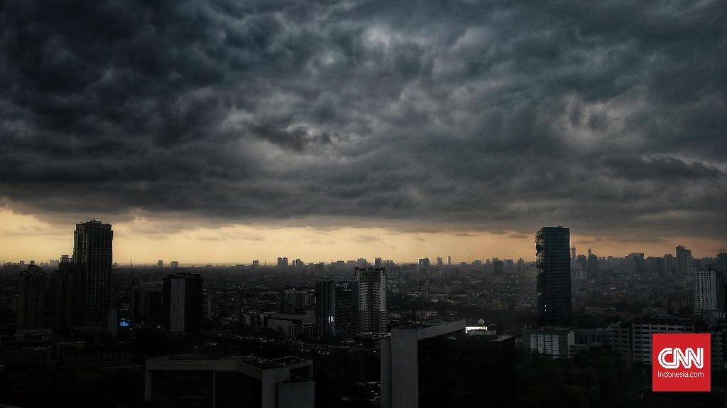 Waspada Hujan Lebat Kamis Ini, Simak Daftar Wilayahnya