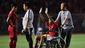 FOTO: Lara Evan Dimas di Kursi Roda Usai Final SEA Games 2019