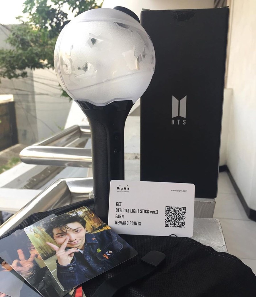 Ini 10 jenis lightstick para idol grup asal Korea Selatan. Ada yang favoritmu?
