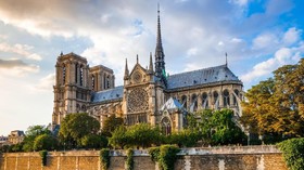 Pertama dalam 2 Abad, Notre-Dame Paris Tak Gelar Misa Natal