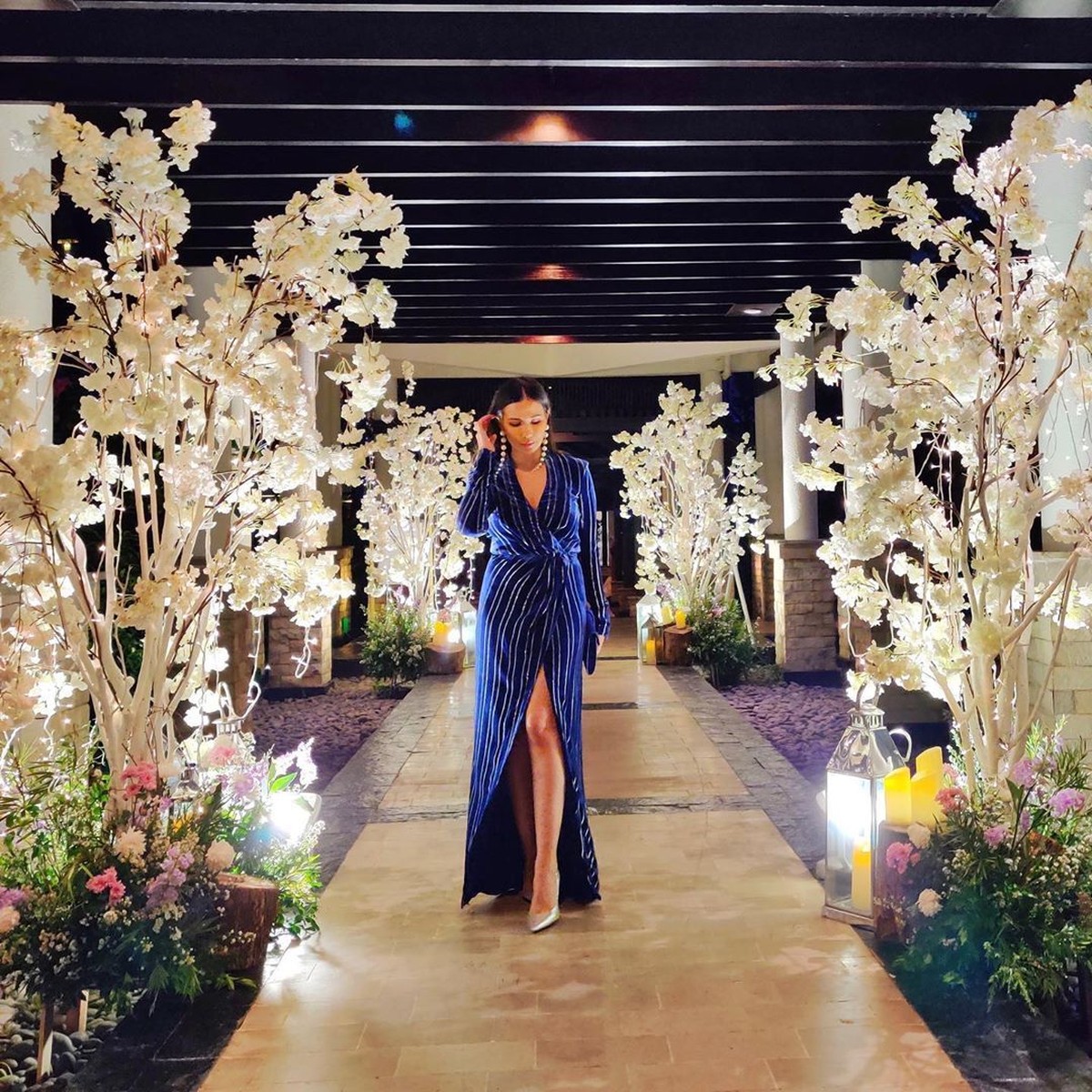 Richard Kecin dan Cut Tari resmi menikah&comma; Kamis &lpar;12&sol;12&rpar; mantan istri Richard&comma; Ida Helena jadi sorotan&period; Berikut ini 5 potret seksinya&period;