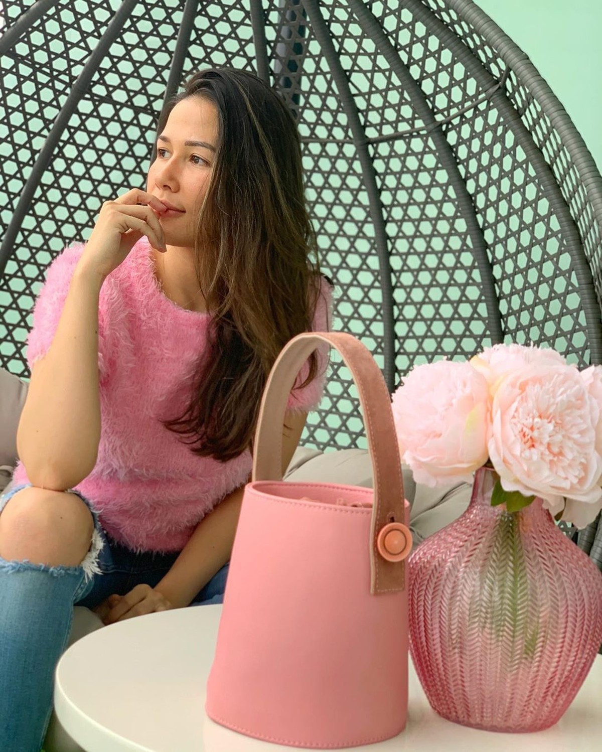 Richard Kecin dan Cut Tari resmi menikah&comma; Kamis &lpar;12&sol;12&rpar; mantan istri Richard&comma; Ida Helena jadi sorotan&period; Berikut ini 5 potret seksinya&period;