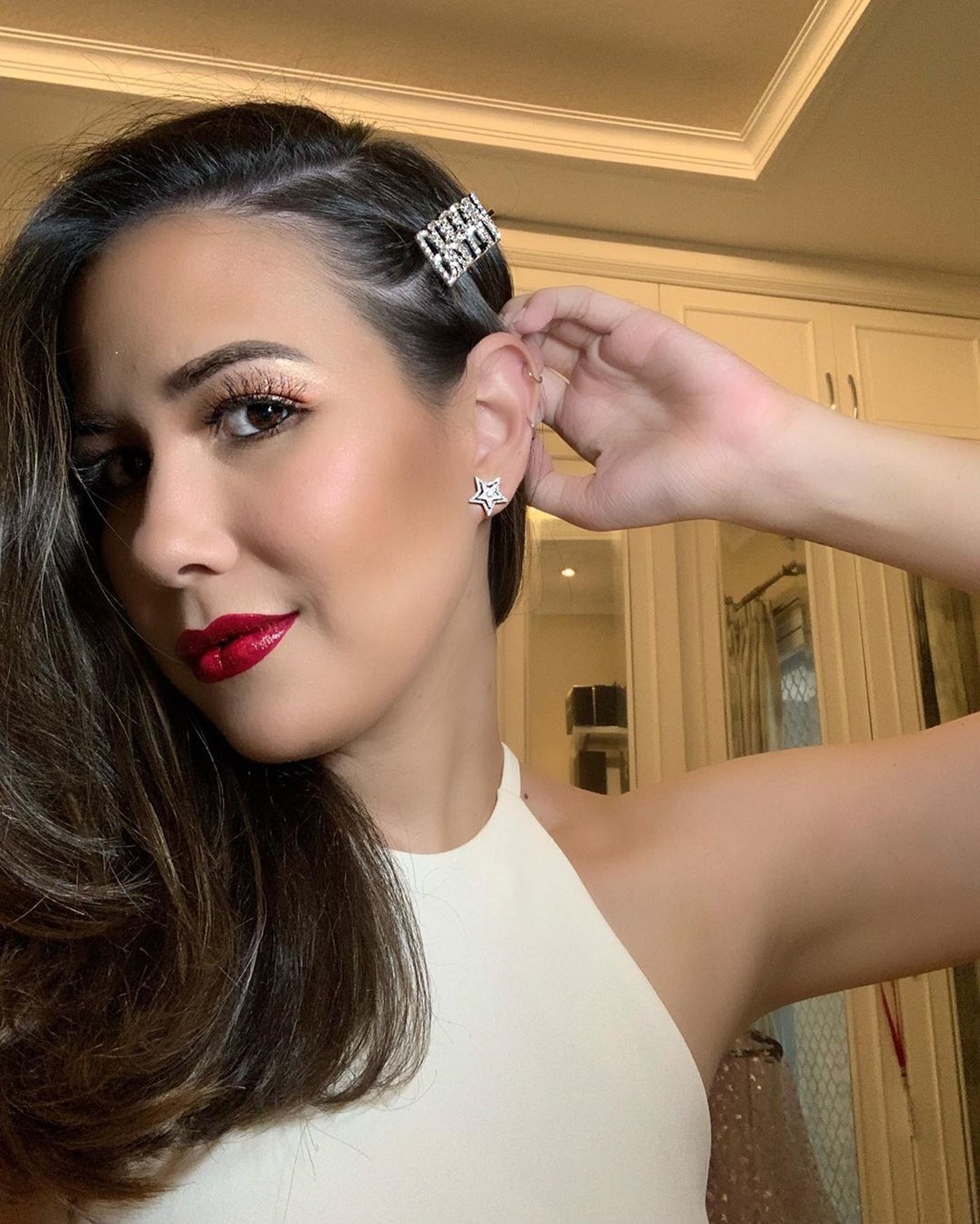 Richard Kecin dan Cut Tari resmi menikah&comma; Kamis &lpar;12&sol;12&rpar; mantan istri Richard&comma; Ida Helena jadi sorotan&period; Berikut ini 5 potret seksinya&period;