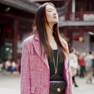 Deretan Film yang Dibintangi Chutimon Chuengcharoensukying alias Aokbab