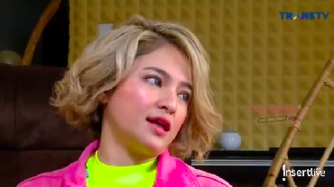 img-title Ucapan Belasungkawa Marshanda Atas Meninggalnya Anak Karen Pooroe