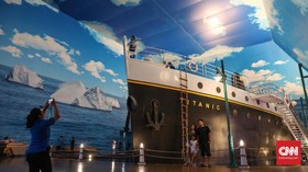 Jelajahi Megahnya Kapal Pesiar Titanic di Trans Studio Bali